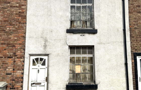 A Terrace House requiring modernisation in Macclesfield photo