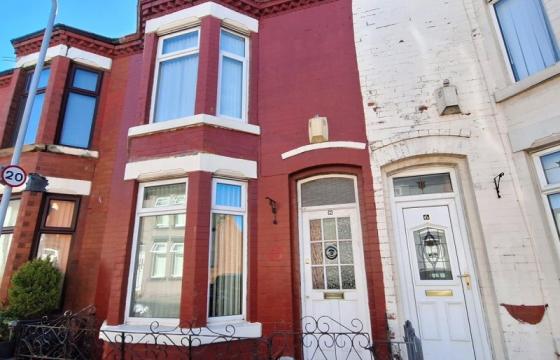 Property in need of modernisation in Bootle photo