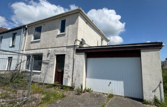Semi-Detached House For Improvement in Truro photo