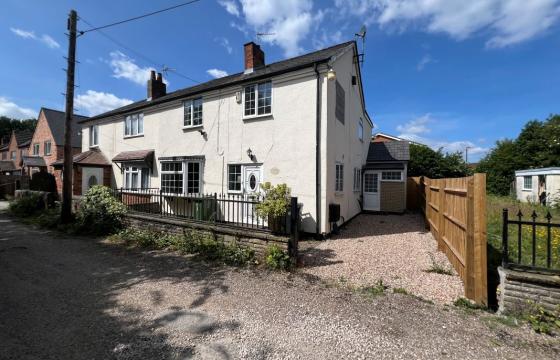 House in need of modernisation in Solihull photo