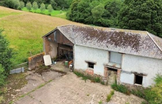 UNDER OFFER Barn for Conversion in Tedbury St. Mary photo