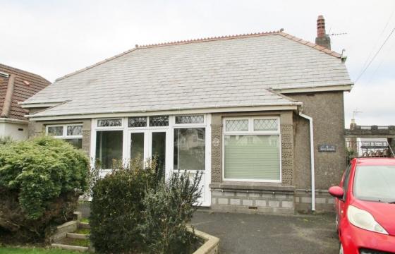 Property for modernisation in Bridgend photo