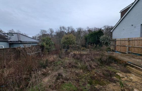 Land for sale in Battle photo