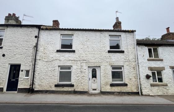 Cottage now requiring modernisation in Markington photo