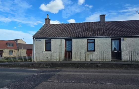 Cottage for renovation in Lochgelly photo