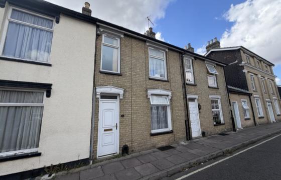 Property requiring full refurbishment in Ipswich photo