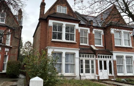 HOUSE FOR MODERNISATION in Blackheath photo