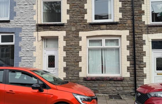 The property requires upgrading in Ferndale photo