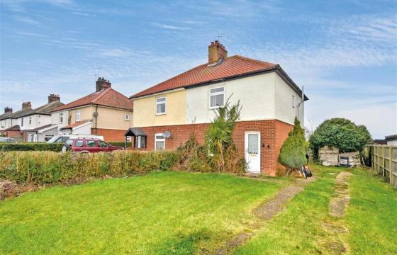House requiring modernisation in NORWICH photo