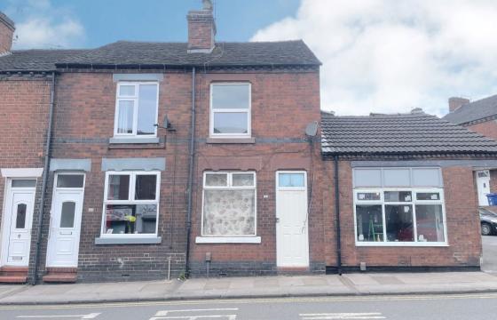 Property in need of modernisation in Newcastle- under- Lyme photo