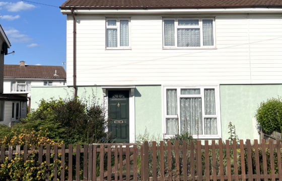 A Semi-Detached House requiring modernisation in Dagenham photo