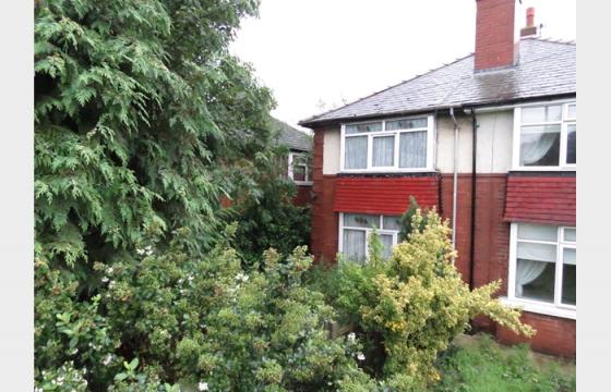 Property for modernisation in Castleford photo