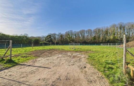 Land for sale in Warsash photo