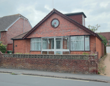 Property in need of some modernisation in Southampton photo