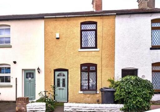 Property in need of refurbishment in Sutton Coldfield photo