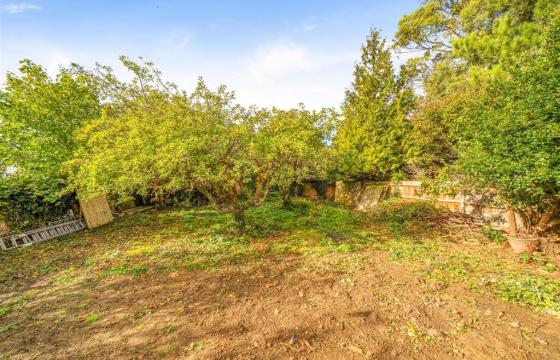 Land for sale in Bedford photo