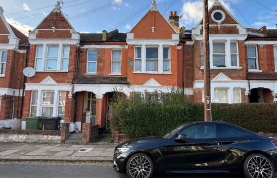 The property requires a program of refurbishment in Streatham photo