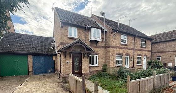 REFURBISHMENT OPPORTUNITY in Frinton-on-Sea photo