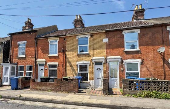 Requiring redecoration in Ipswich photo