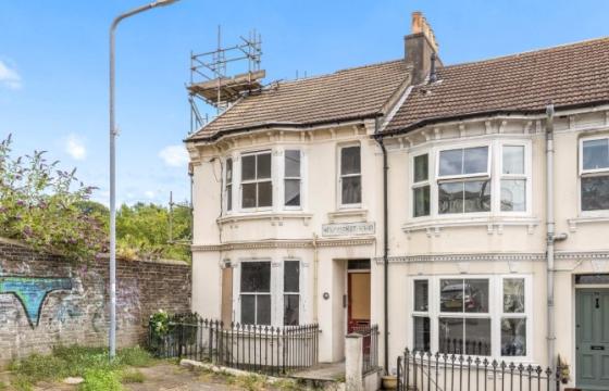 Requiring Refurbishment in Brighton photo