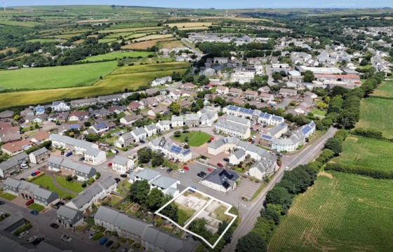 1059. Land for sale in Camelford photo