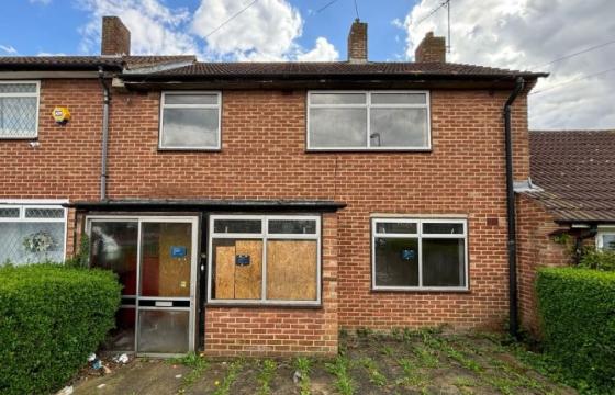 The property requires a program of refurbishment in Northolt photo