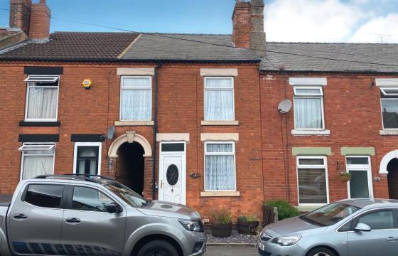 Property for modernisation in Alfreton photo