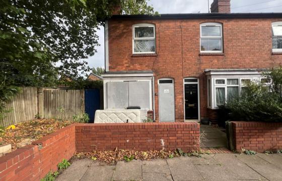 Property in need of modernisation in Balsall Heath photo