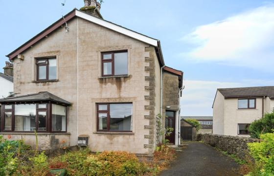 Three bedroom house in need of modernisation in Kendal photo