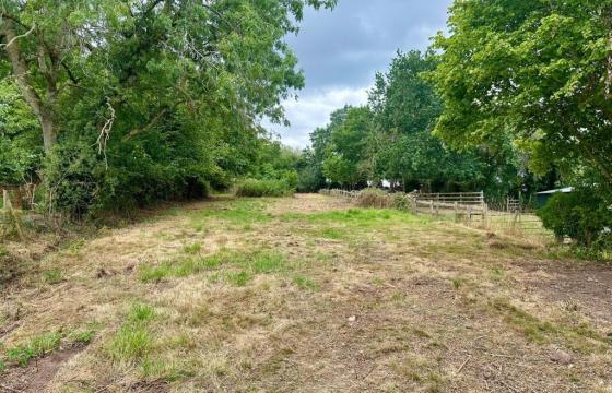 Land for sale in Hereford photo