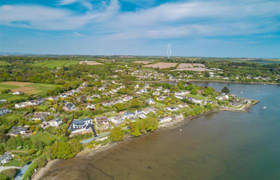 SUPERB BUILDING PLOT IN FEOCK photo