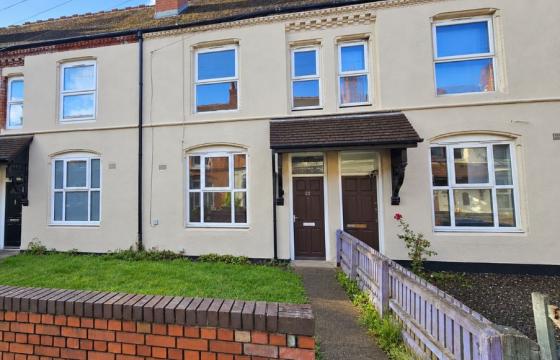 Mid-terraced house requiring updating in Sparkbrook photo