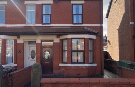 Property for modernisation in Southport photo