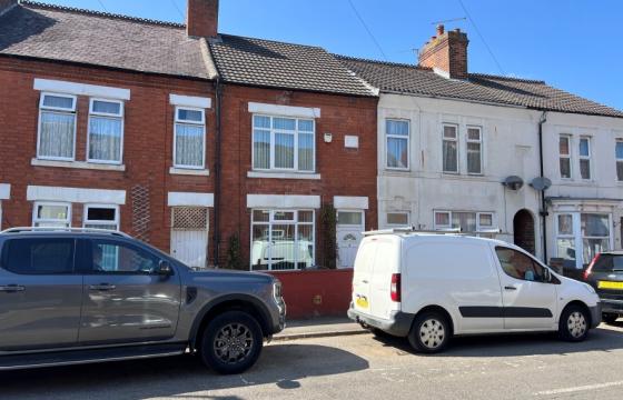 House in need of modernisation in Coalville photo