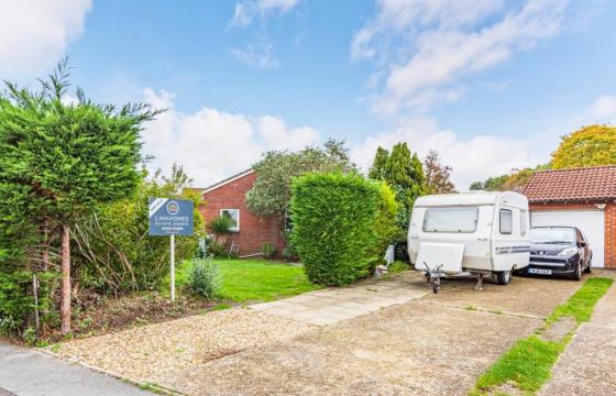 Extension potential in Poole photo