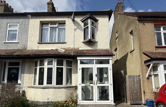 REFURBISHMENT OPPORTUNITY in Southend-on-Se photo