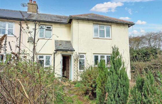 House requiring modernisation in WARE photo