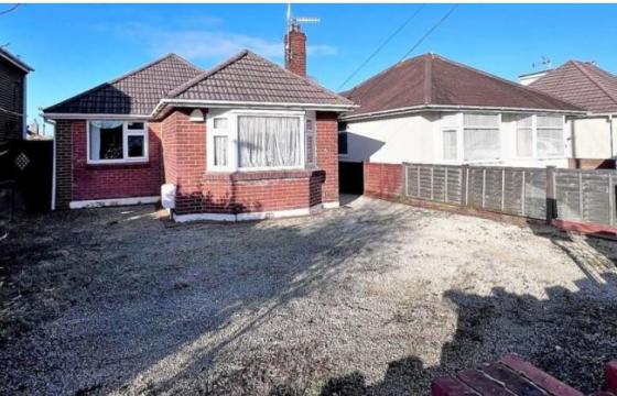 Under Offer, Refurbishment in Oakdale photo