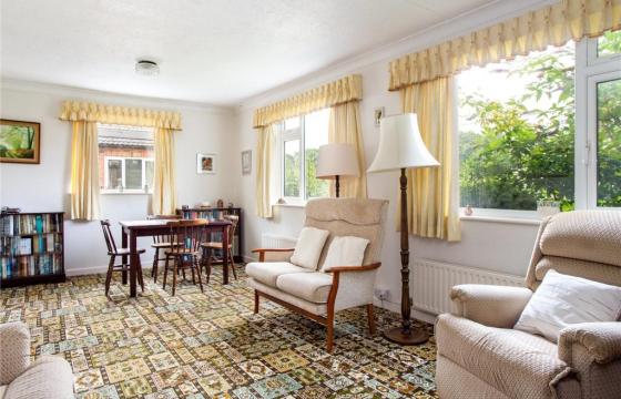 Under Offer, Property for modernisation in Fovant photo