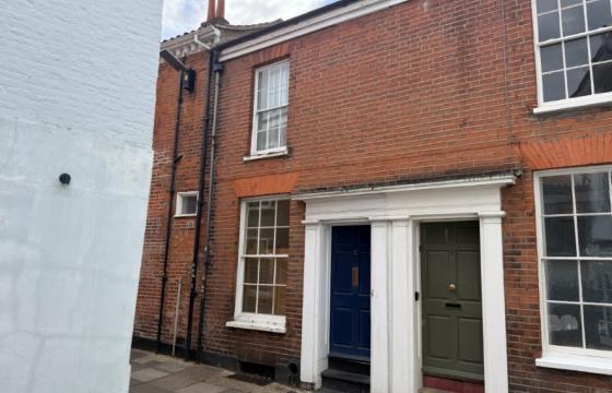 Mid terrace house for updating in Norwich photo
