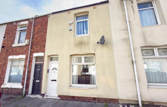 Mid terrace house for renovation in Hartlepool photo