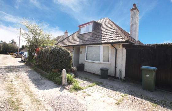 Property for modernisation in Littlehampton photo