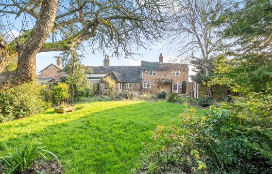 Semi-detached house requiring modernisation in Wilden photo