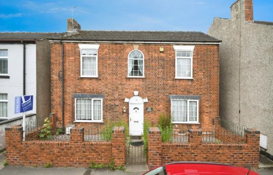 Renovation project in Alfreton photo