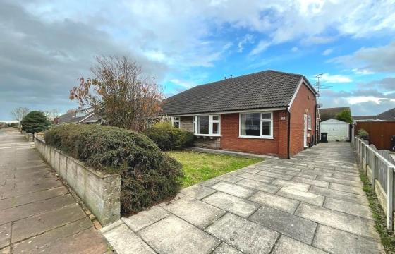 Property for modernisation in Southport photo
