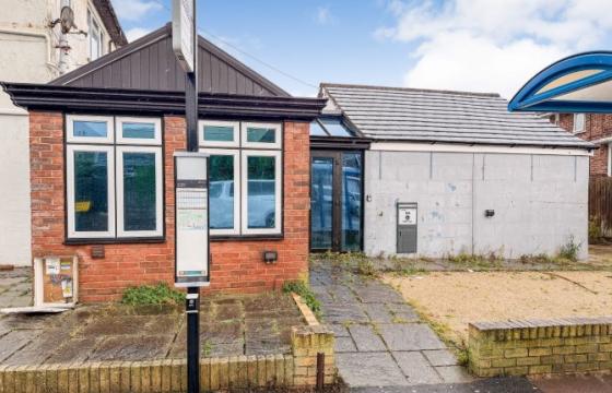 The property requires a program of refurbishment in Worthing photo