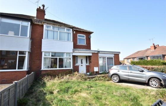 The property does require renovation in Leeds photo