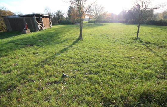 Land for sale in Kings Street photo