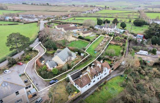 887. Land for sale in Watchet photo