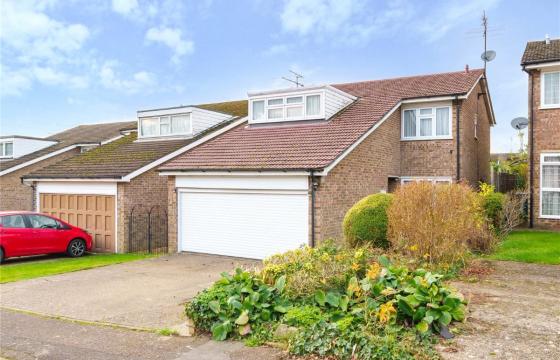 Scope for modernisation in Watford photo